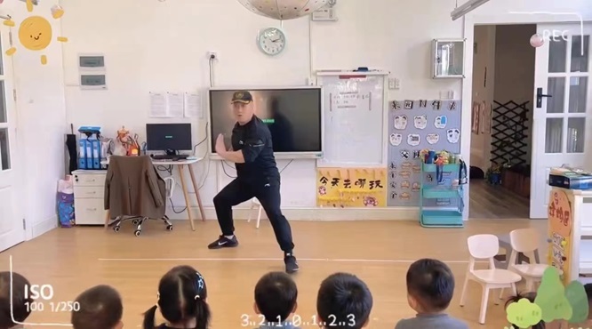 广东省传统文化促进会高级顾问李禹龙推动武术文化进幼儿园第3张