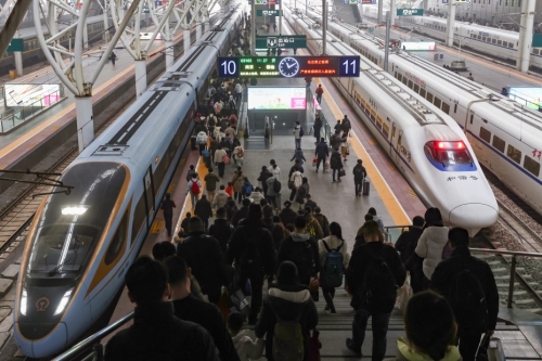 元旦假期中国国内旅游出游1.35亿人次 同比增长155%