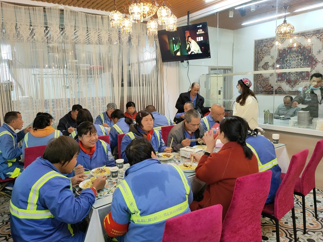 公益交流在大学城新疆餐厅第2张