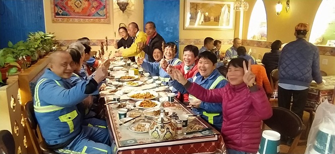 公益交流在大学城新疆餐厅第6张
