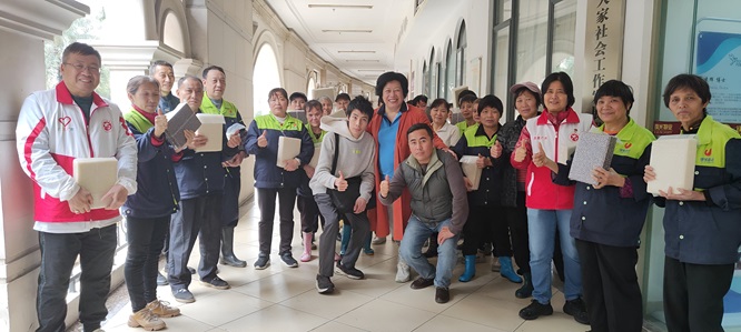 慰问环卫工活动在广州博爱轩举行第7张