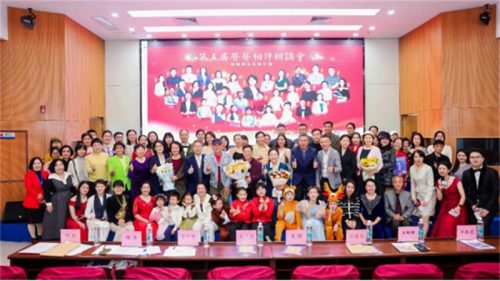 第五届《声声相伴》朗诵会圆满落幕，温暖冬日校园第1张