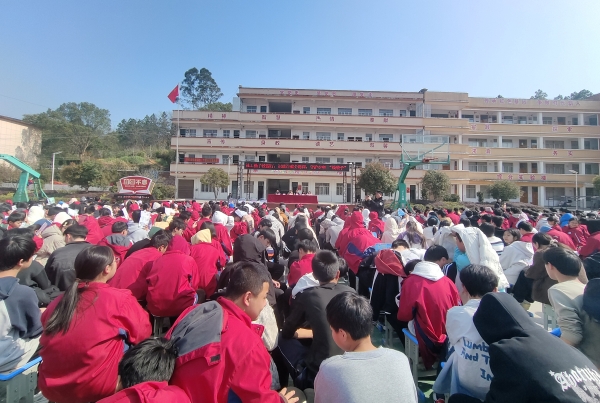 大西江镇民政社工进校园开展反诈宣传，筑牢青少年防骗“防火墙”第1张