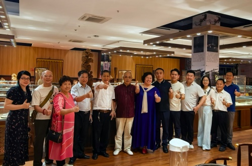 梅州圣品沉香馆参观交流:以沉香文化为媒 传承中华传统精髓第1张