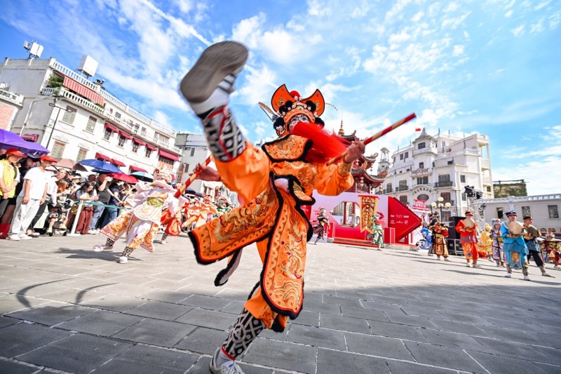 旅安红钻 X 天猫超级品类日汕头线下活动:开箱新世界,锁到皆旅安第8张